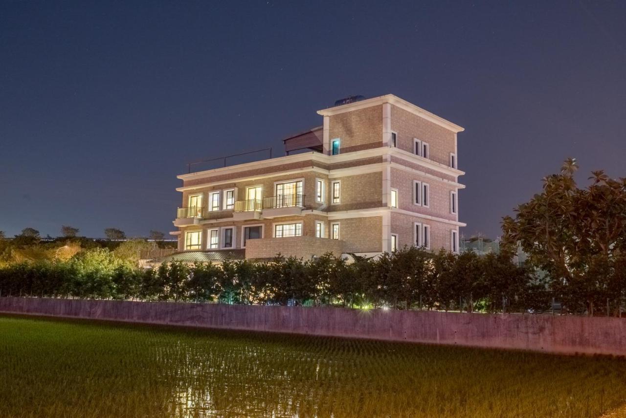 Shui Geng Yuan Farm B&B Yilan Exterior foto